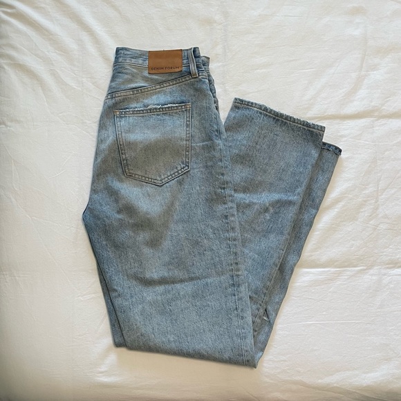 Aritzia jeans, Denim Forum
The Joni High Rise Loose - Picture 4 of 8